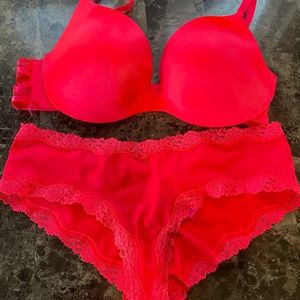 Bra & matching panties
